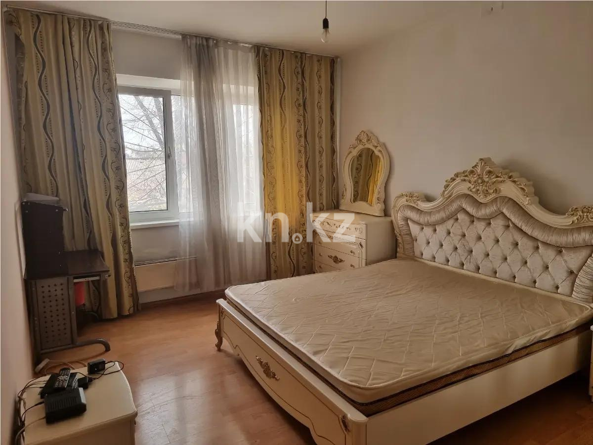 Продажа 2-комнатной квартиры, 60 м², мкр-н Аксай-5, дом  9 в Алматы - фото 2