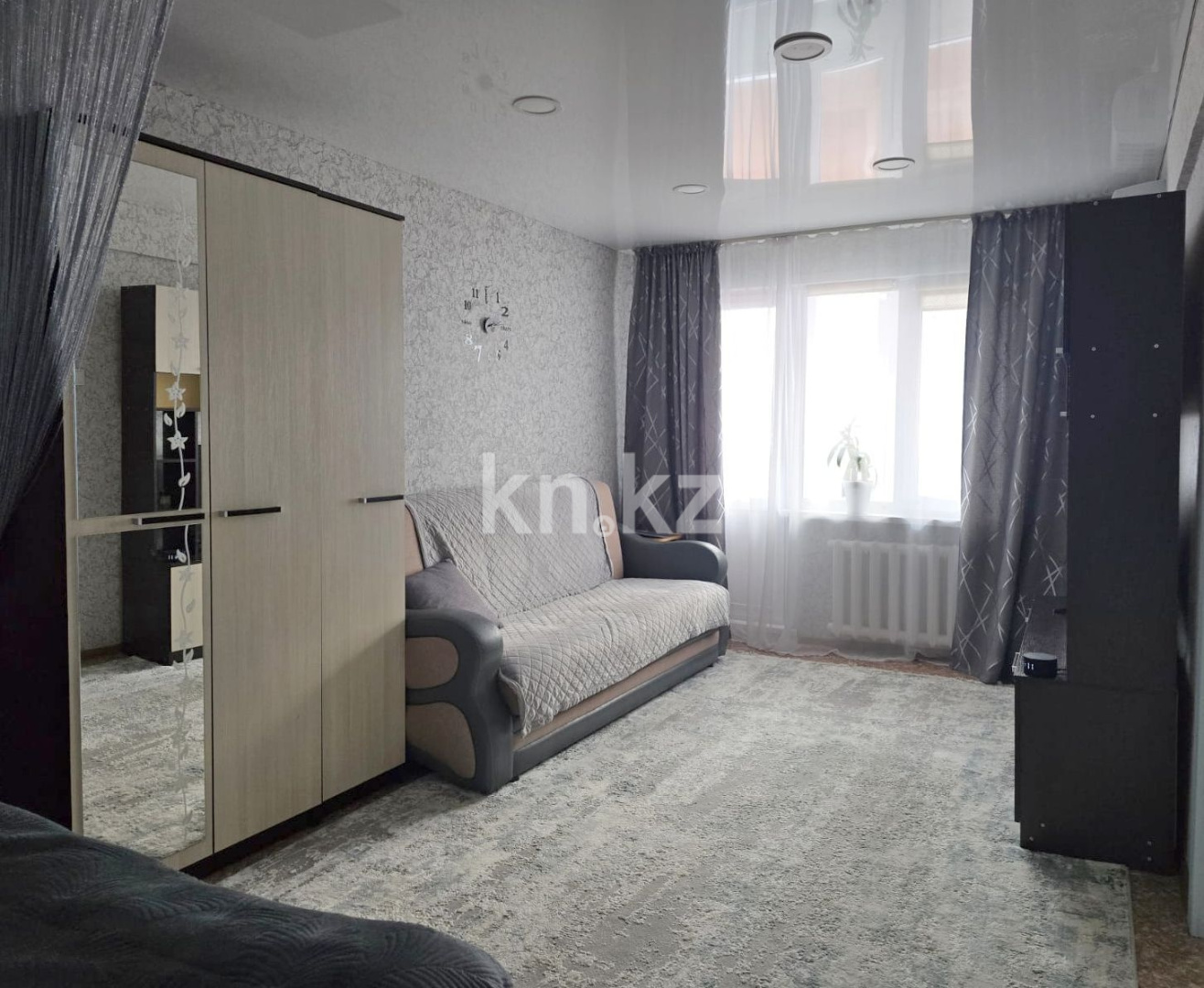 Продажа 1-комнатной квартиры, 34.7 м² - Продажа жилой и коммерческой недвижимости в Усть-Каменогорске фото 1 из 8