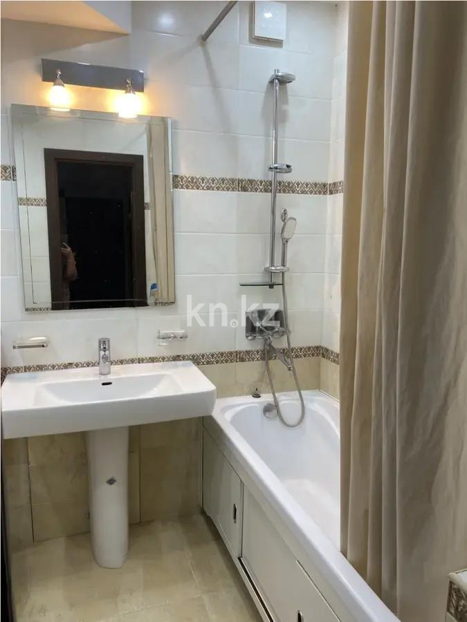 Продажа 4-комнатной квартиры, 91 м², пр. Назарбаева, дом  220/3 в Алматы - фото 3