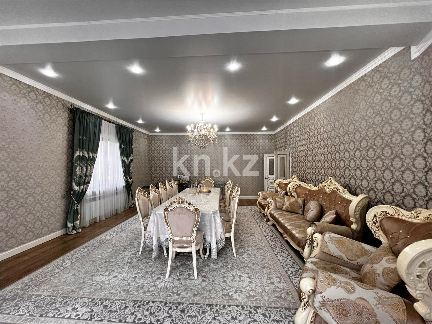 Продажа 7-комнатного дома, 320 м², ул. Кабжанова - Продажа домов, коттеджей в Караганде фото 2 из 36