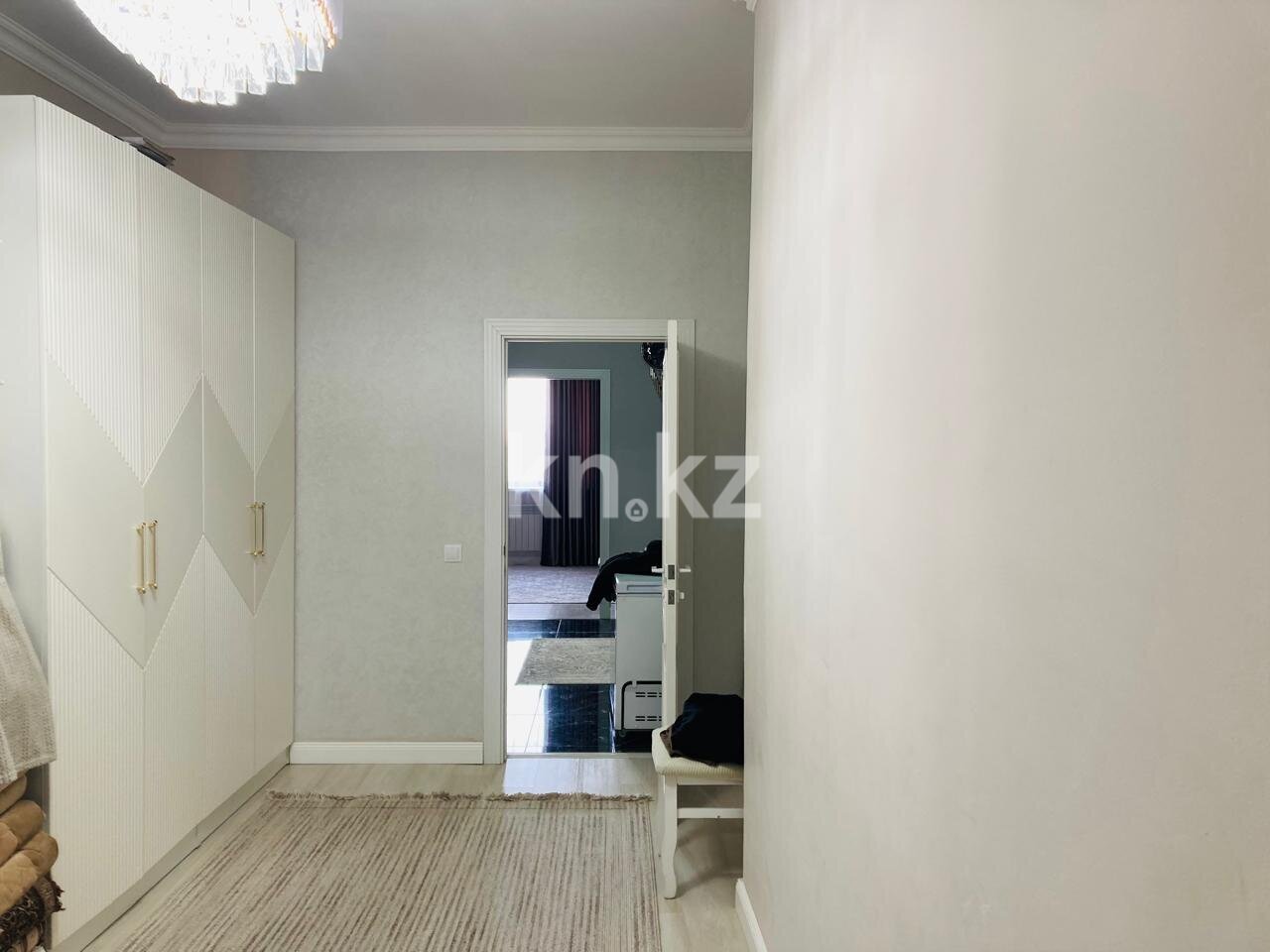 Продажа 4-комнатной квартиры, 110 м² в Караганде - фото 5