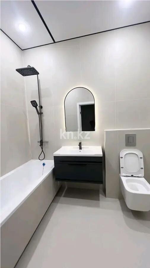 Продажа 2-комнатной квартиры, 42.7 м² в Алматы - фото 4