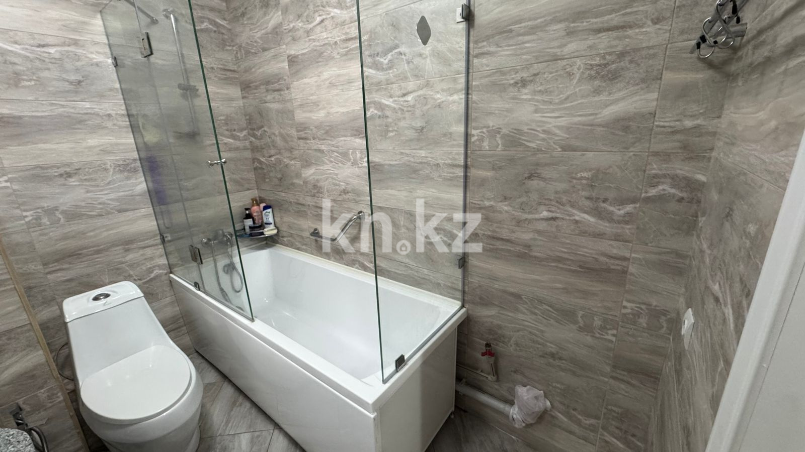 Продажа 3-комнатной квартиры, 92.2 м², ул. Сыганак, дом  1 - Продажа квартир в Казахстане фото 2 из 31