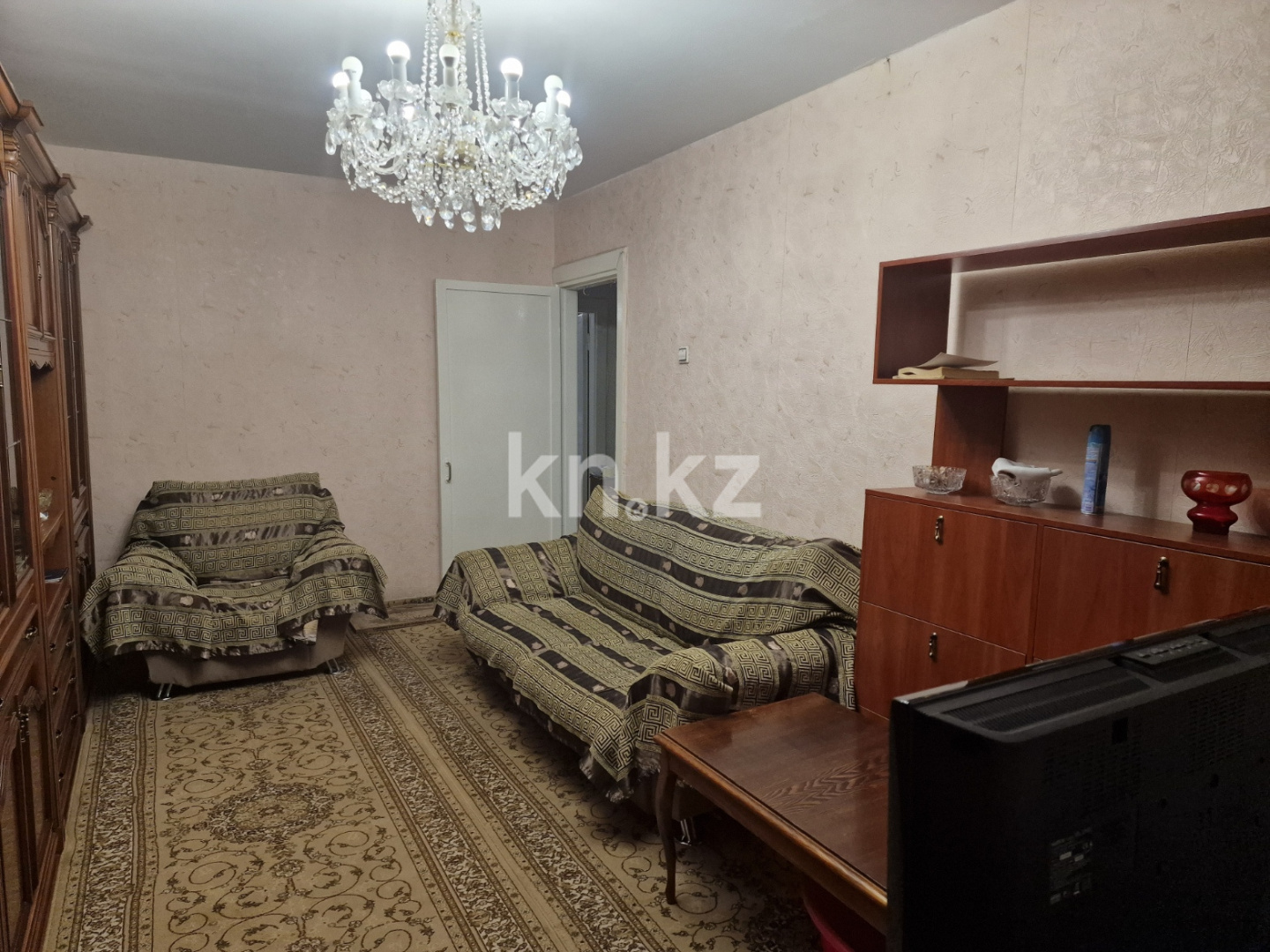 Продажа 3-комнатной квартиры, 62.1 м², мкр-н 14, дом  39 в Караганде - фото 2