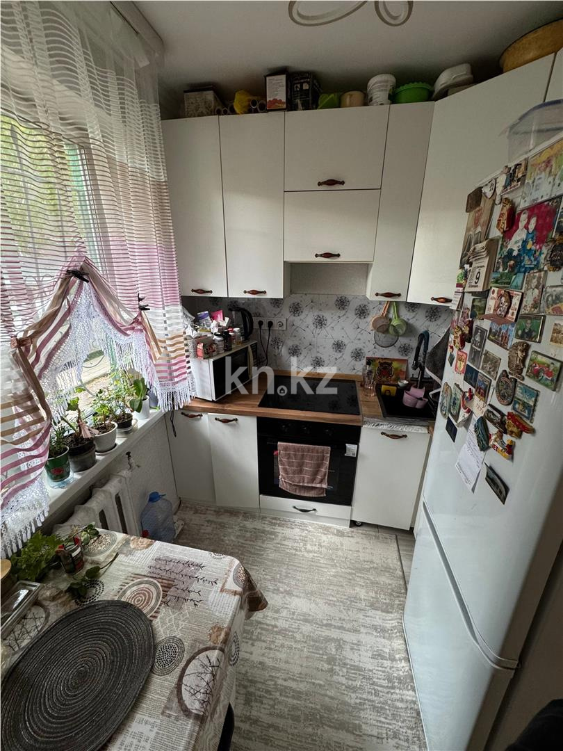 Продажа 2-комнатной квартиры, 44 м², мкр-н 22 - Продажа квартир в Караганде фото 7 из 12