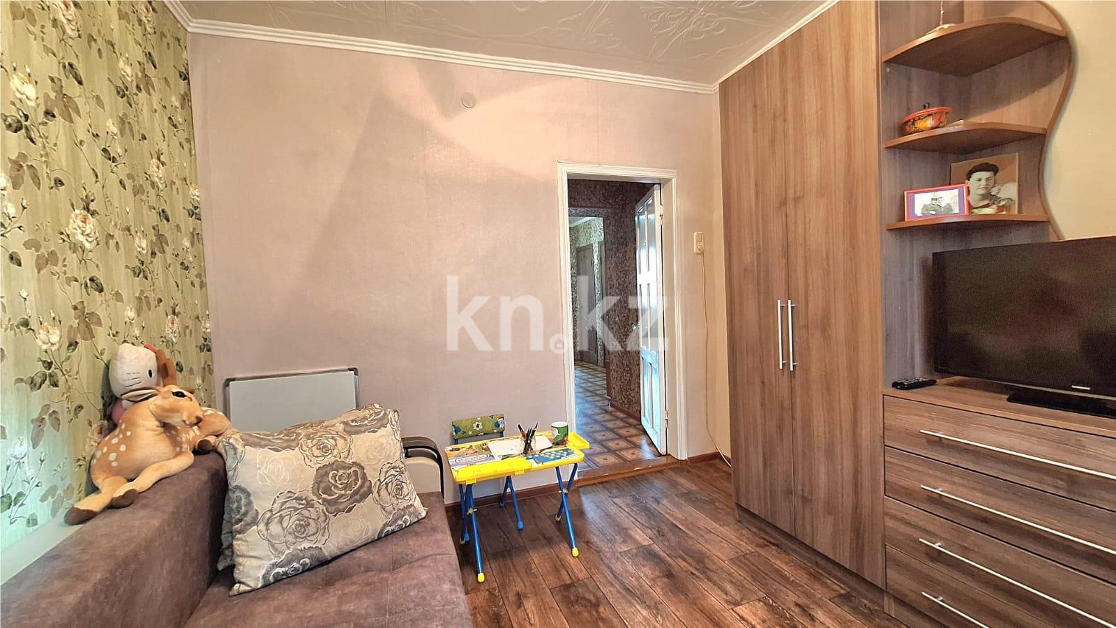 Продажа 3-комнатной квартиры, 63 м², ул. Открытая - Продажа  трехкомнатных квартир в Караганде фото 6 из 13