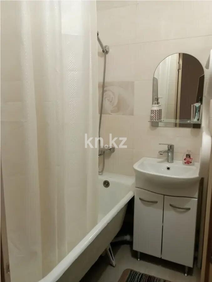 Продажа 3-комнатной квартиры, 65.7 м² в Алматы - фото 5