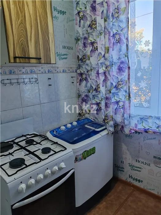 Продажа 2-комнатной квартиры, 45 м² в Шахтинске - фото 3