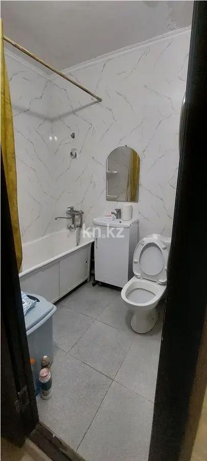 Продажа 2-комнатной квартиры, 43 м², мкр-н 9, дом  26 в Алматы - фото 4