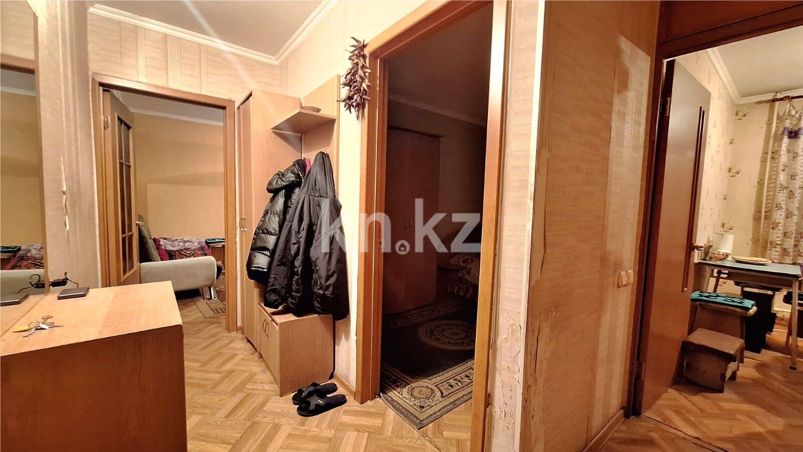 Продажа 4-комнатной квартиры, 61 м² в Караганде - фото 12