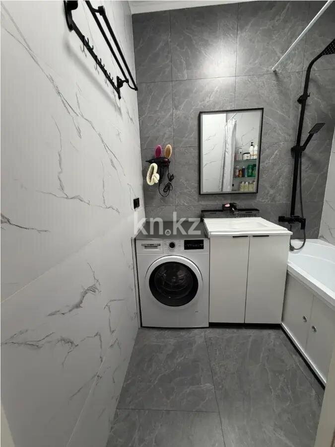 Продажа 3-комнатной квартиры, 78.5 м² в Алматы - фото 4