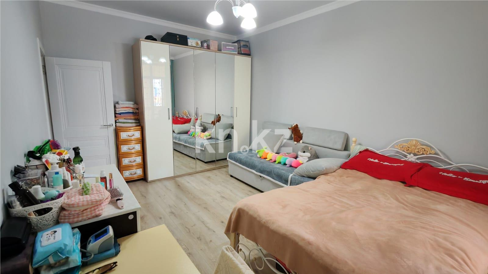 Продажа 2-комнатной квартиры, 68 м², ул. Ашимова - Продажа  двухкомнатных квартир в Караганде фото 5 из 22