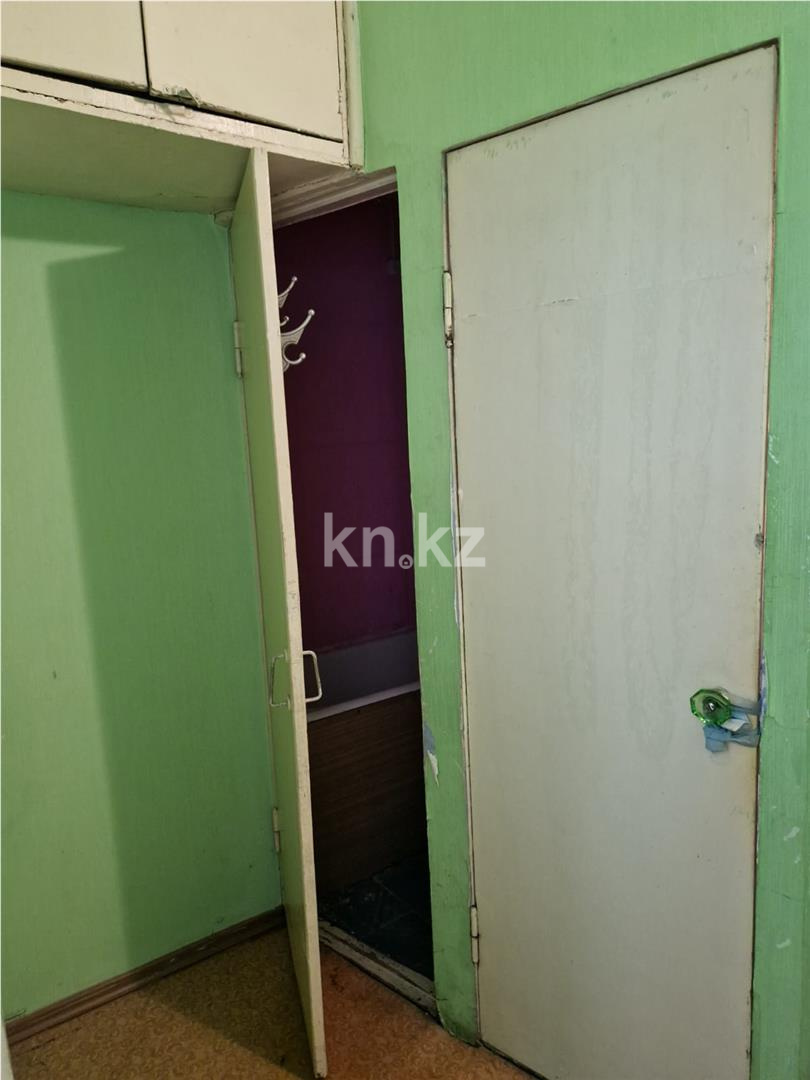 Продажа , 34 м², мкр-н 19 - Продажа офисных и торговых помещений в Караганде фото 9 из 14