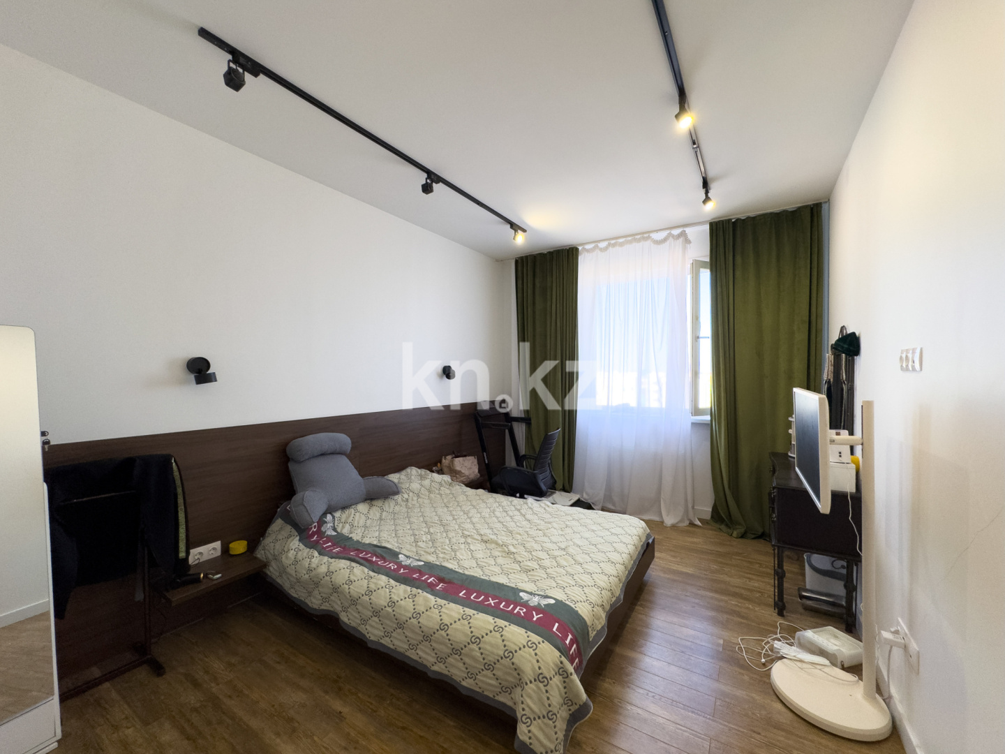 Продажа 4-комнатной квартиры, 130.2 м² в Астане - фото 5