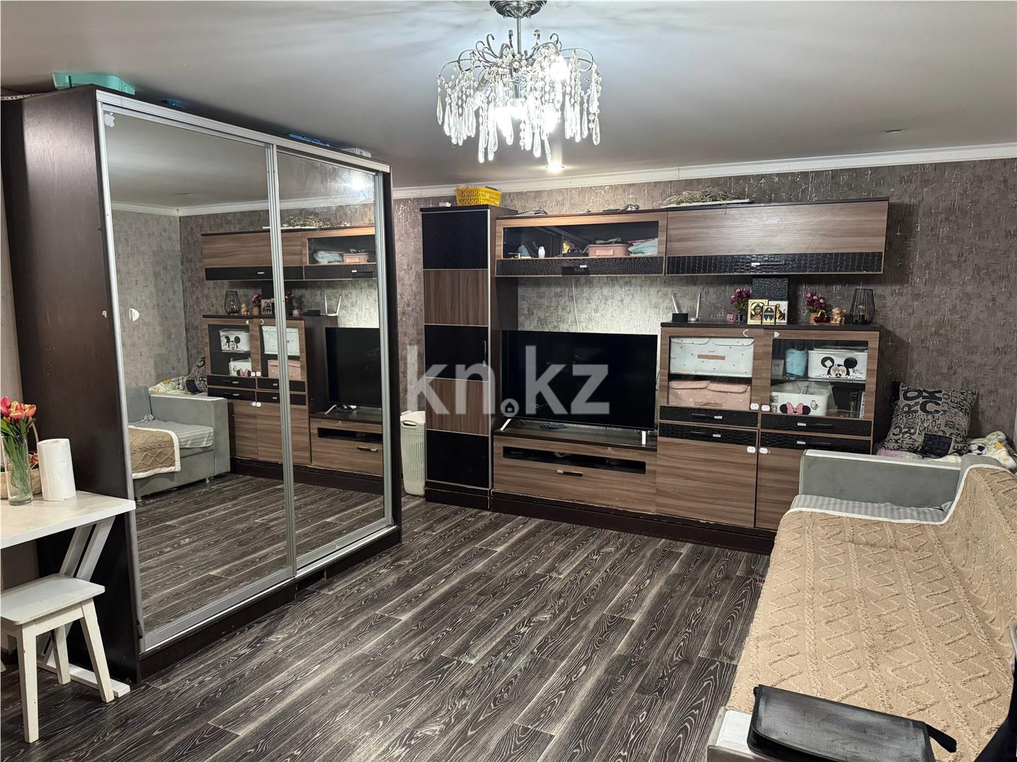 Продажа 1-комнатной квартиры, 30 м², ул. Зелинского - Продажа квартир в Караганде фото 1 из 12
