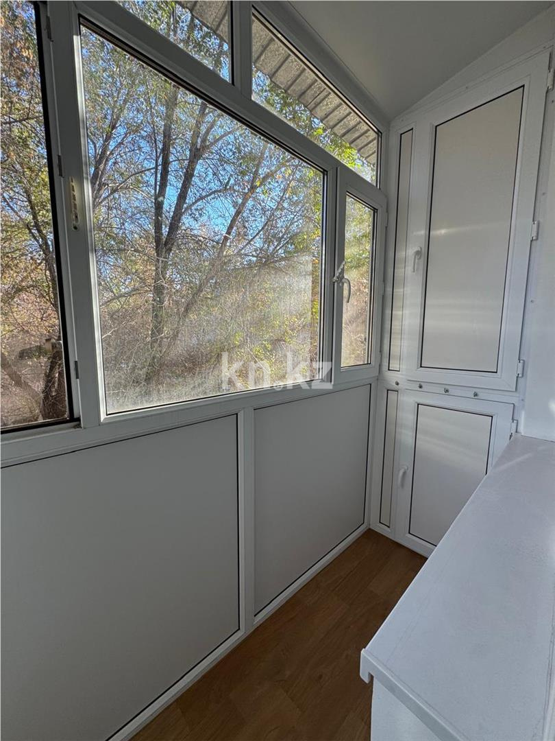 Продажа 3-комнатной квартиры, 59 м², ул. Воинов-Интернационалистов - Продажа квартир в Караганде фото 9 из 12