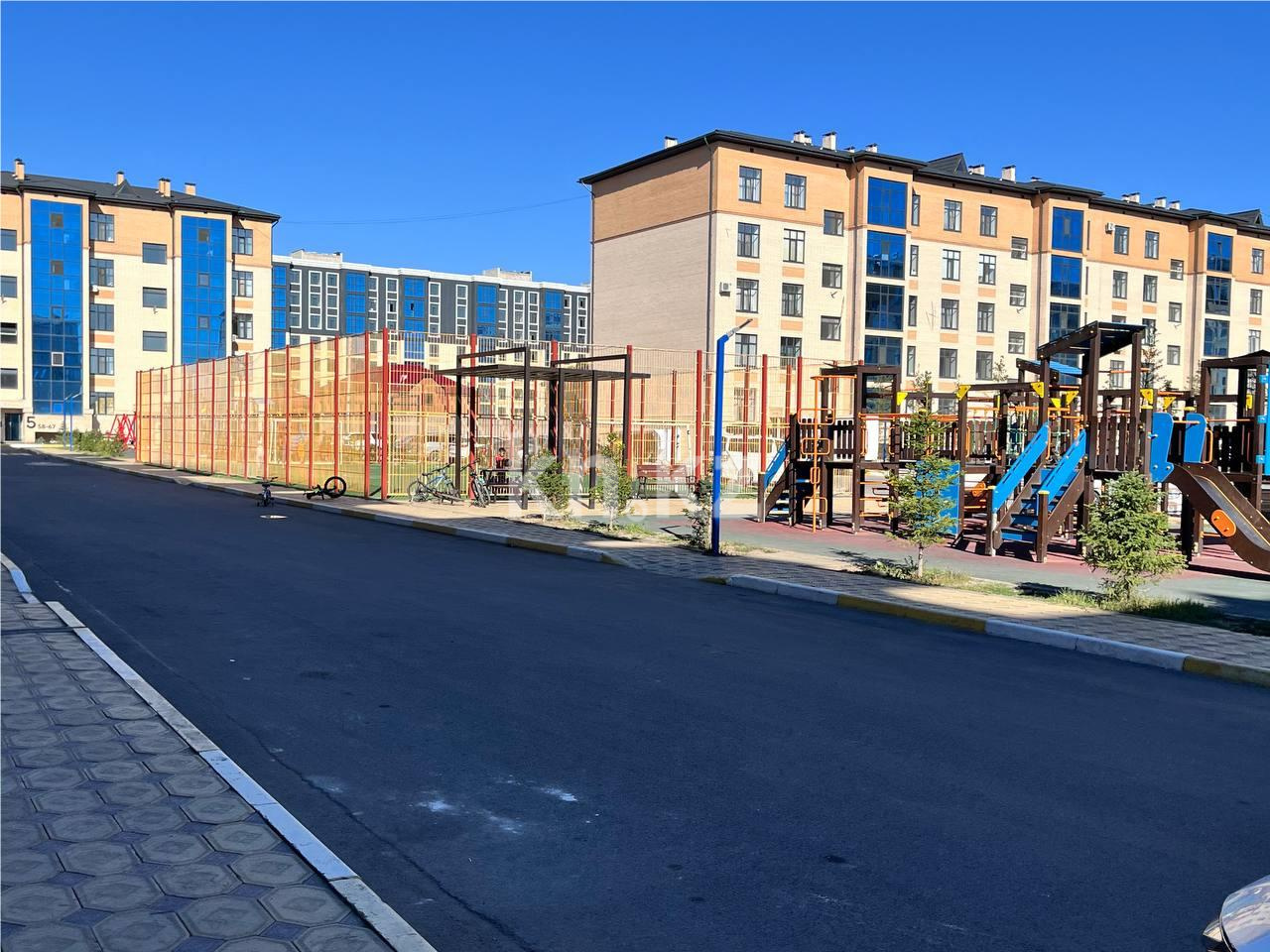 Продажа 4-комнатной квартиры, 94 м², ул. Муканова - Продажа  четырехкомнатных квартир в Караганде фото 33 из 37