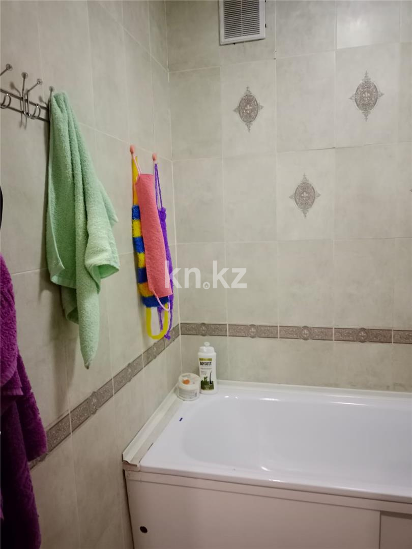 Продажа 3-комнатной квартиры, 59 м², ул. Академическая в Караганде - фото 15