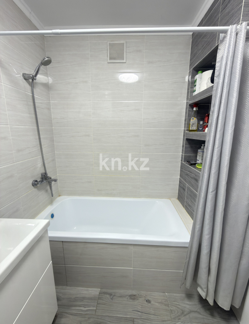 Продажа 2-комнатной квартиры, 70 м² в Караганде - фото 10