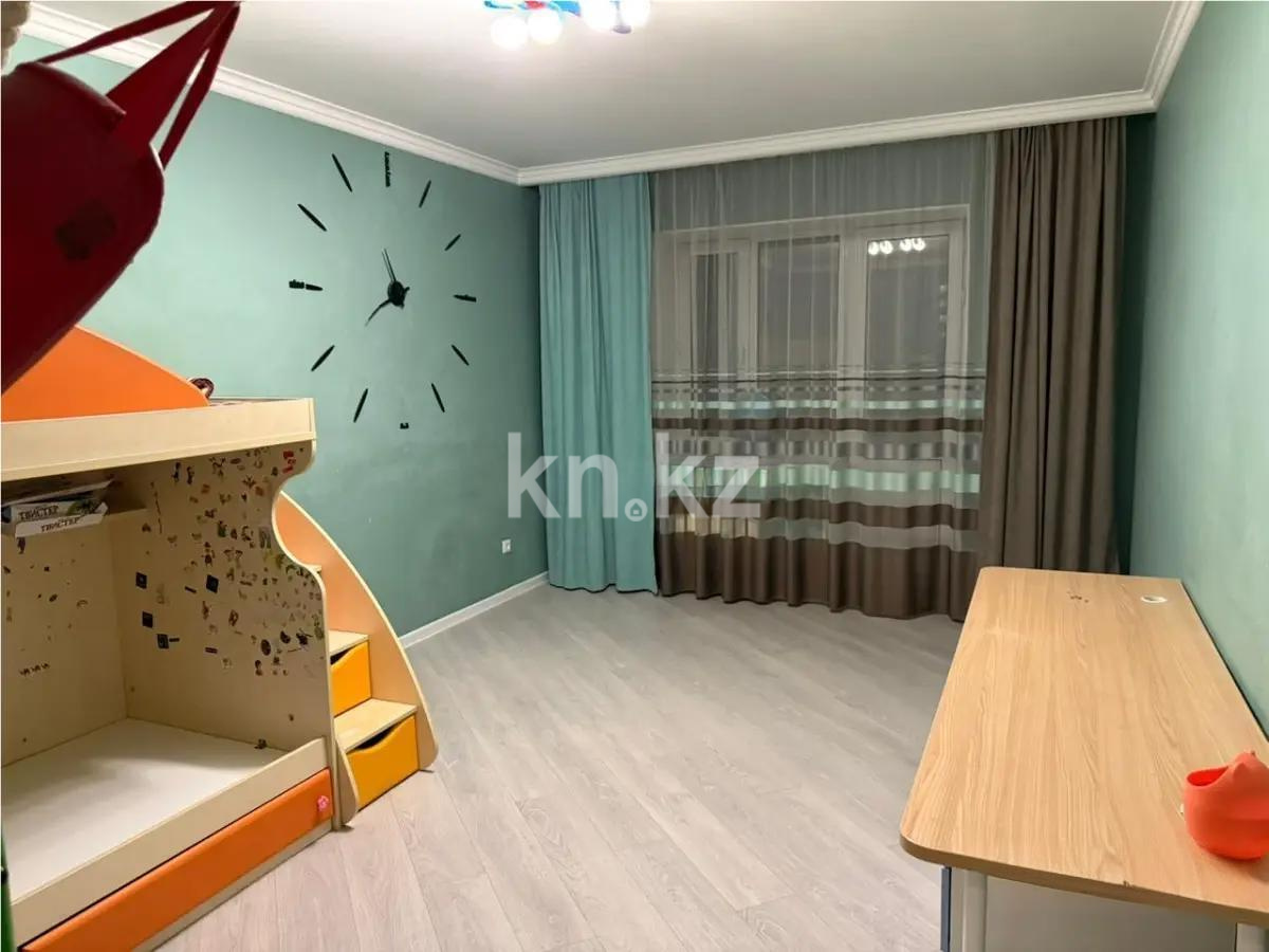 Продажа 3-комнатной квартиры, 102.5 м², ул. Куйши Дина, дом  23/1 в Астане - фото 3