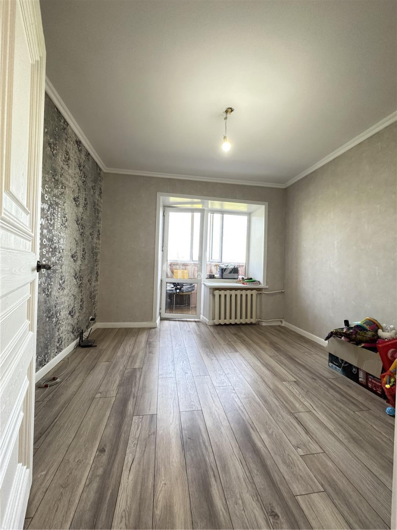 Продажа 4-комнатной квартиры, 79 м², ул. Крылова - Продажа  четырехкомнатных квартир в Караганде фото 14 из 30