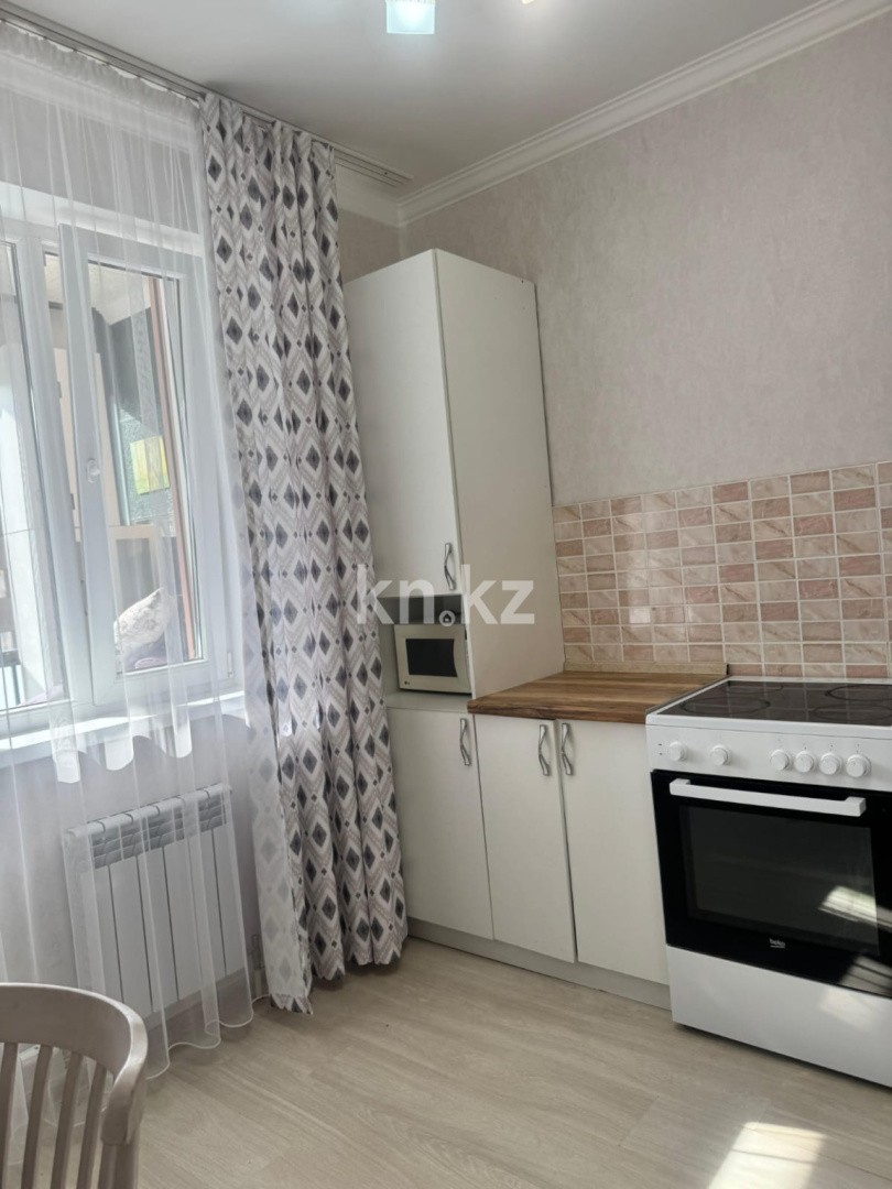 Аренда 1-комнатной квартиры, 40 м² - Аренда квартир помесячно в Астане фото 2 из 15
