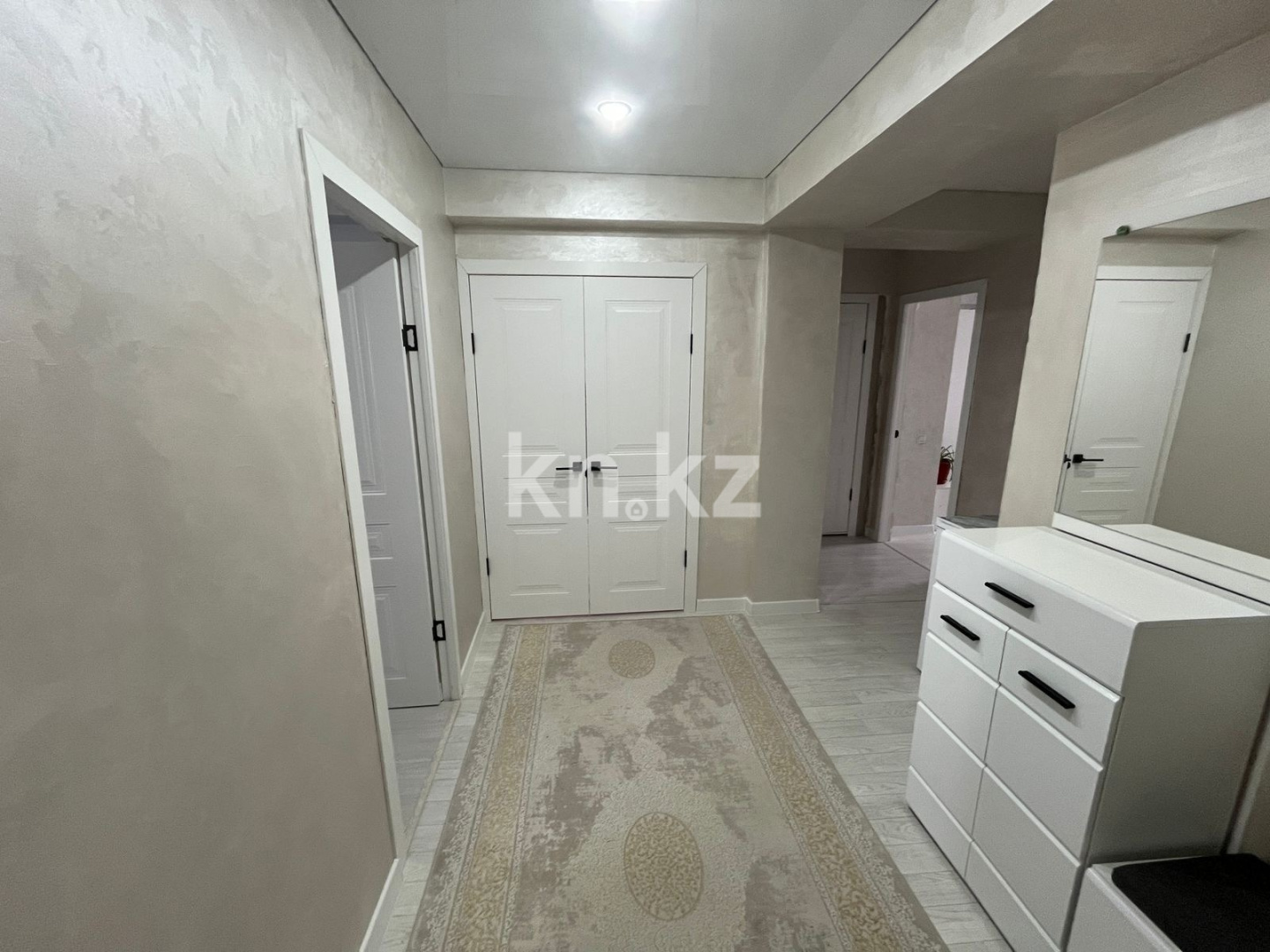 Продажа 2-комнатной квартиры, 55 м² - Продажа квартир в Усть-Каменогорске фото 2 из 8