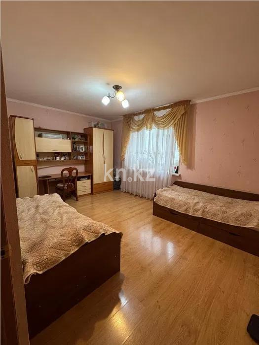 Продажа 3-комнатной квартиры, 113 м², ул. Шевченко, дом  10 в Астане - фото 3