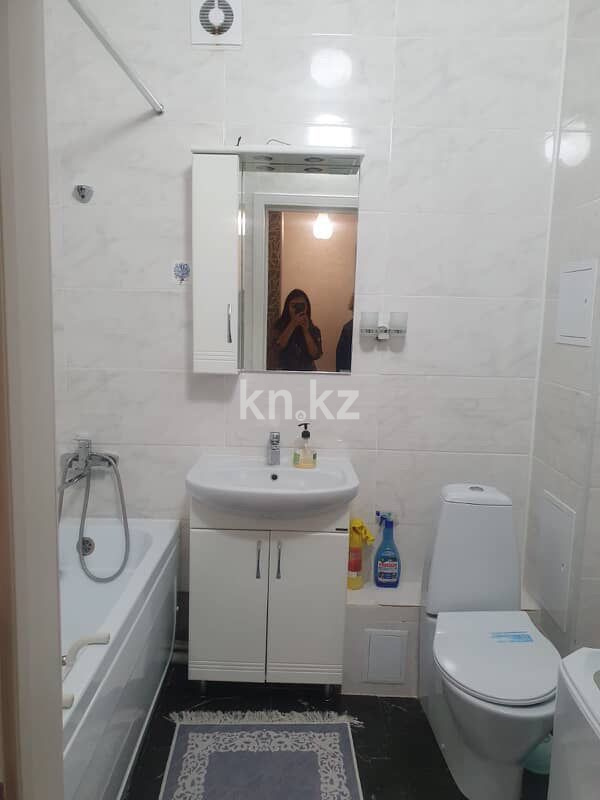 Аренда 1-комнатной квартиры, 50 м² в Астане - фото 13