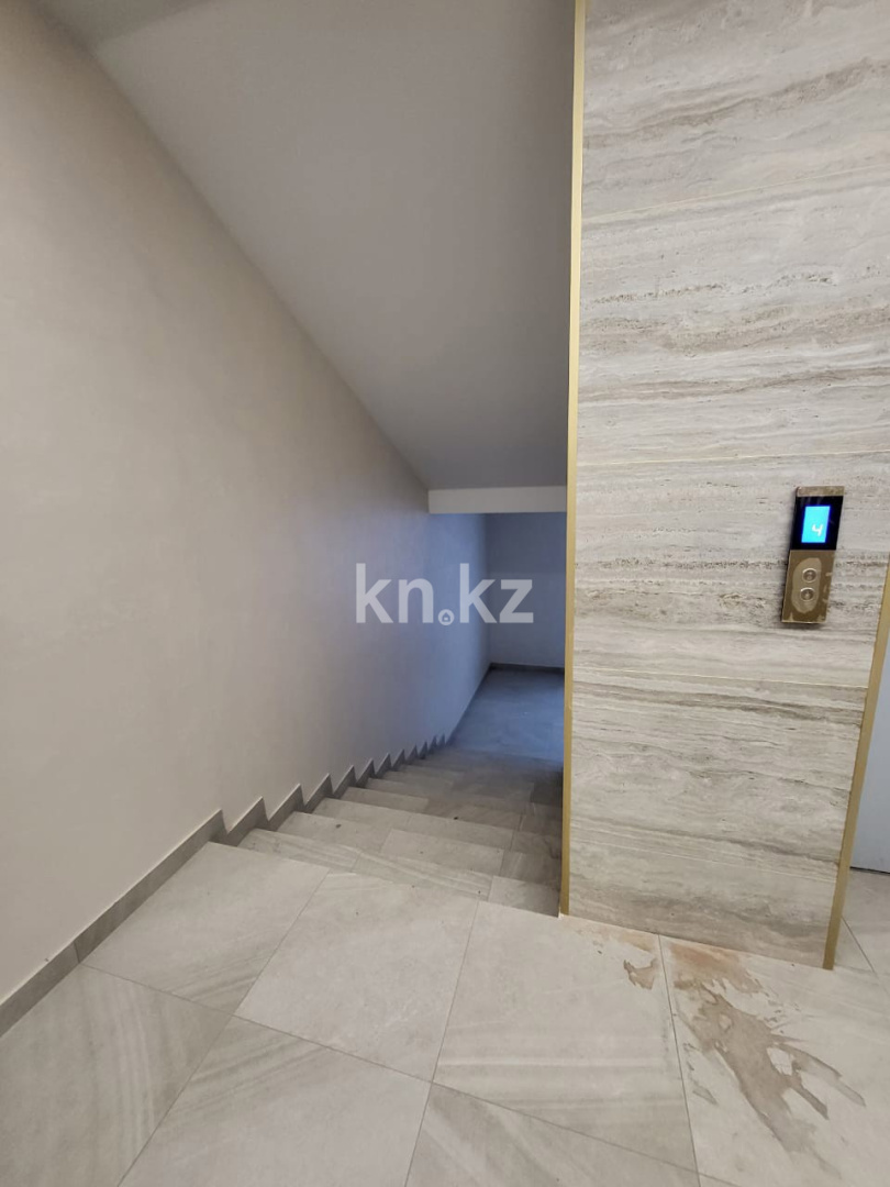 Продажа 4-комнатной квартиры, 218 м² - Недвижимость в Костанае фото 8 из 19