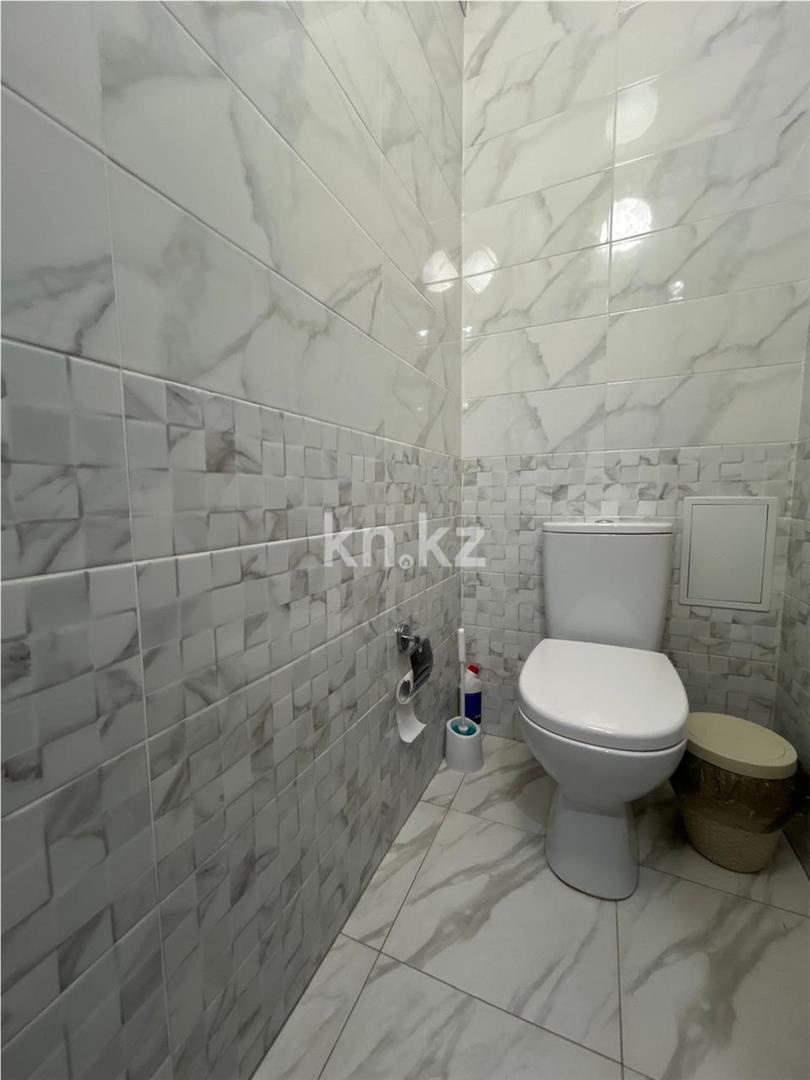 Продажа 2-комнатной квартиры, 65 м², ул. Алматы в Астане - фото 5