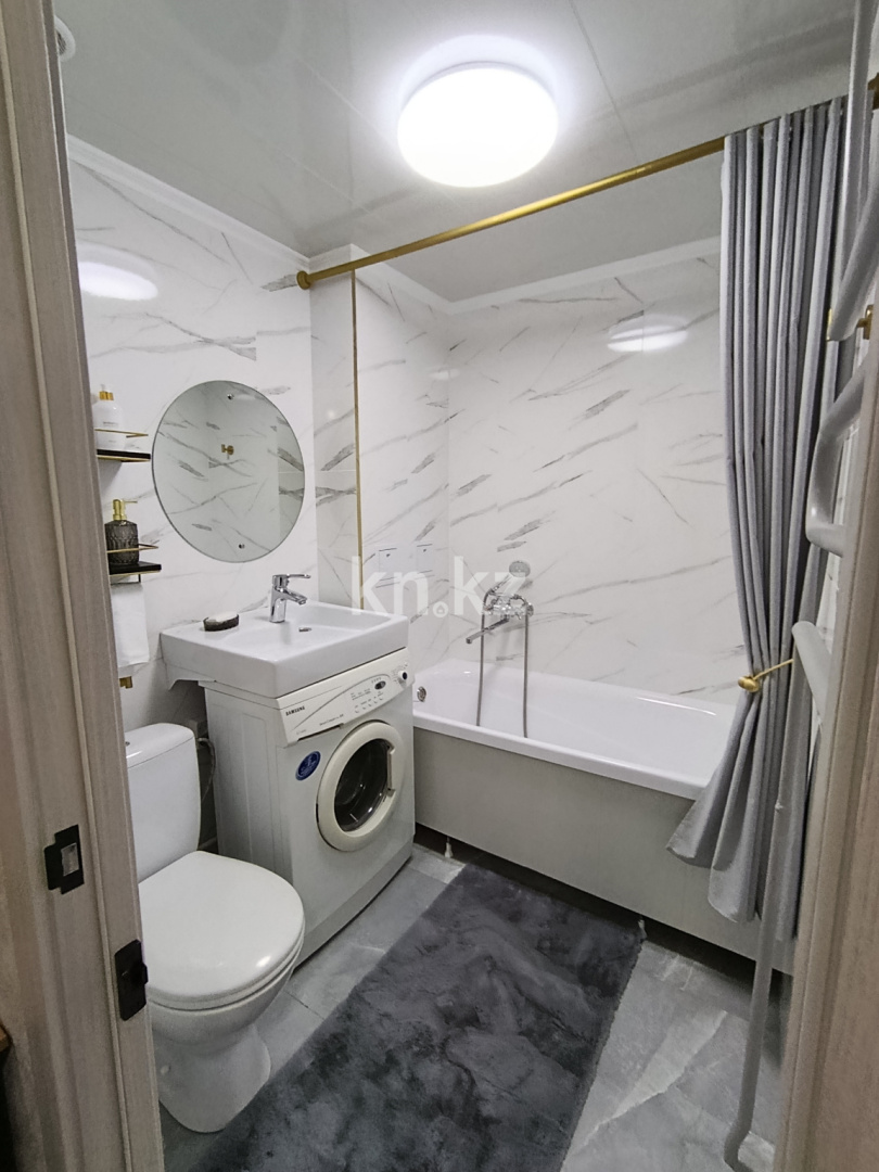 Продажа 2-комнатной квартиры, 48.3 м², ул. Виноградова, дом  19 - Продажа  двухкомнатных квартир в Усть-Каменогорске фото 6 из 15