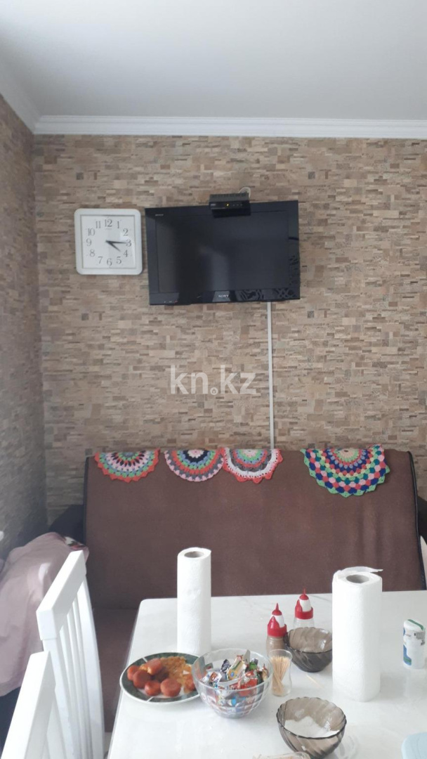 Продажа 5-комнатной квартиры, 119 м², ул. Аманжолова, дом  69 - Продажа квартир в Караганде фото 7 из 21