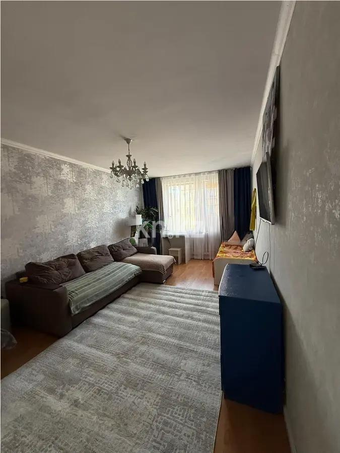 Продажа 1-комнатной квартиры, 42 м², ул. Кобыланды батыра, дом  7к - Продажа квартир в Астане фото 1 из 3
