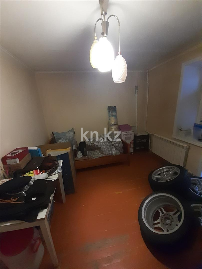 Продажа 3-комнатной квартиры, 61 м², ул. Крылова, дом  38 в Караганде - фото 2