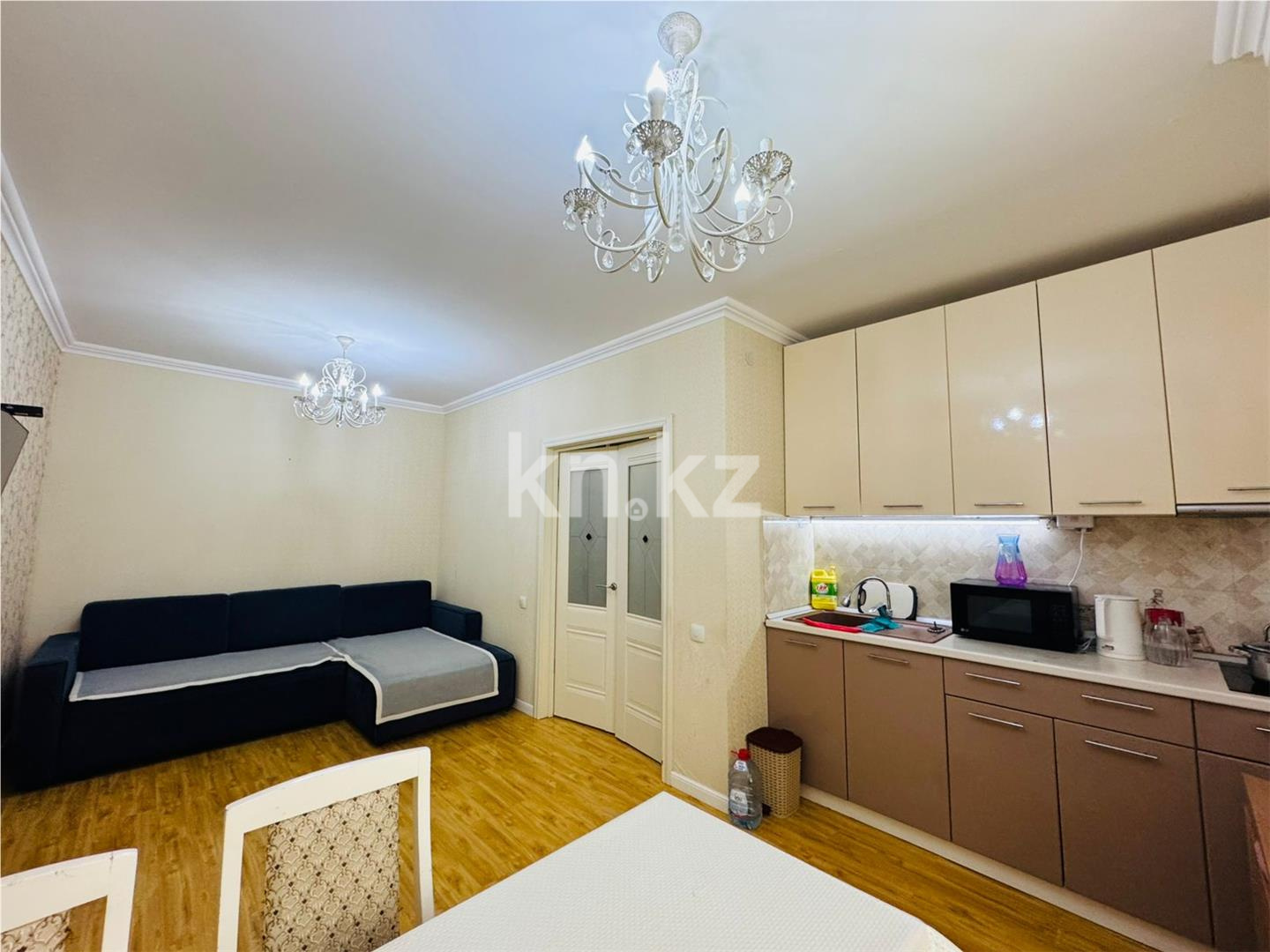 Продажа 2-комнатной квартиры, 40 м², пр. Аль-Фараби в Астане - фото 2