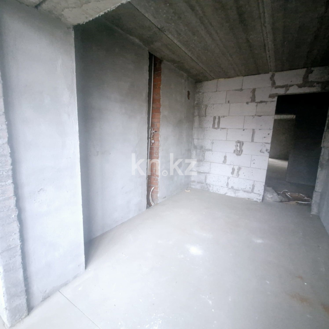 Продажа 4-комнатной квартиры, 218 м² - Недвижимость в Костанае фото 12 из 19