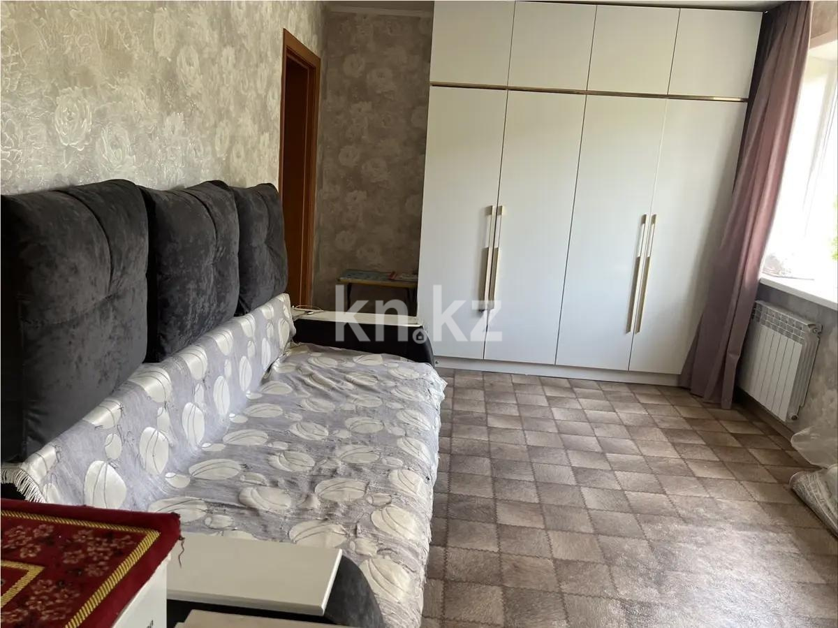 Продажа 3-комнатной квартиры, 63 м² - Продажа квартир в Караганде - страница 2 фото 3 из 7