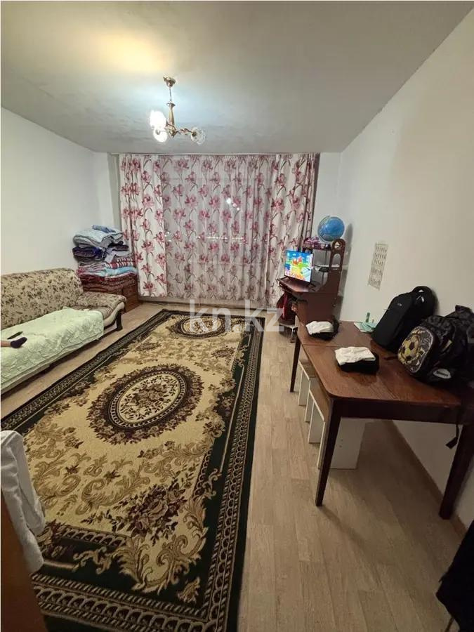 Продажа 2-комнатной квартиры, 70 м², ул. Момышулы, дом  28 - Продажа квартир в Караганде без посредников с фото фото 1 из 6