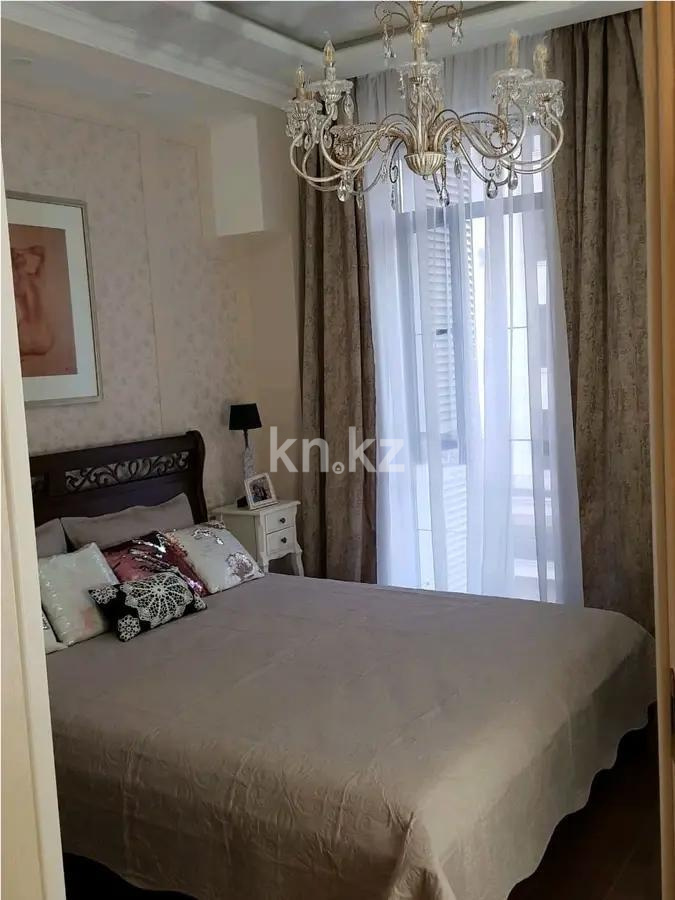 Продажа 2-комнатной квартиры, 65 м² в Алматы