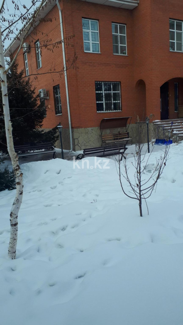 Продажа 6-комнатного дома, 644 м², ул. Сейткулова - Продажа домов и коттеджей в Караганде фото 18 из 20