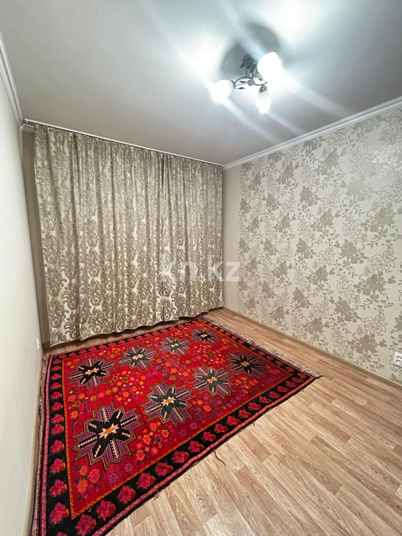 Продажа 2-комнатной квартиры, 57 м², мкр-н Гульдер-1, дом  2 в Караганде - фото 4