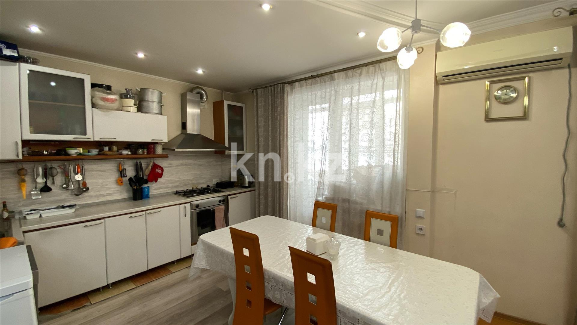 Продажа 3-комнатной квартиры, 92 м², пр. Момышулы в Астане - фото 9