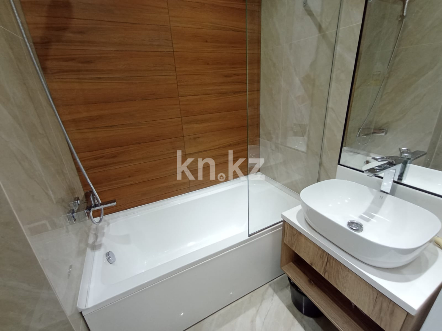 Продажа 2-комнатной квартиры, 82 м² в Алматы - фото 4