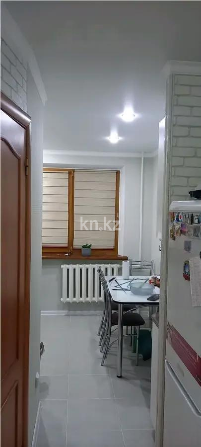 Продажа 3-комнатной квартиры, 70 м², пр. Республики, дом  16/2 в Караганде - фото 2