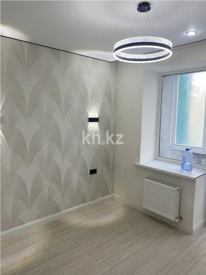 Продажа 1-комнатной квартиры, 39 м², ул. Тынышбайулы, дом  6 стр в Астане - фото 2