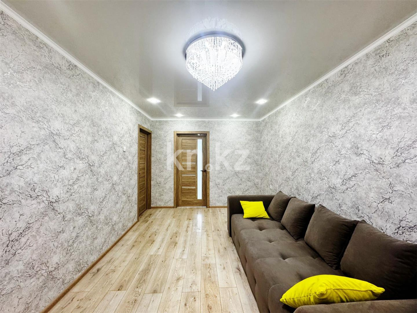 Продажа 2-комнатной квартиры, 43 м², пр. Строителей в Темиртау - фото 4