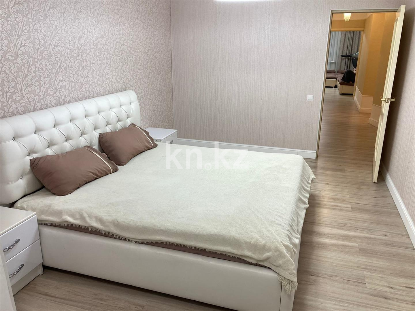Продажа 3-комнатной квартиры, 105 м², мкр-н Степной-2 в Караганде - фото 2