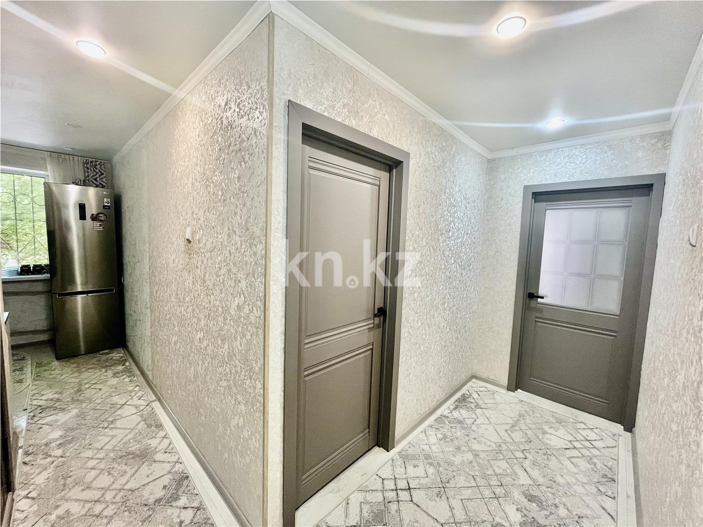 Продажа 4-комнатной квартиры, 60 м², мкр-н 7 в Темиртау - фото 7