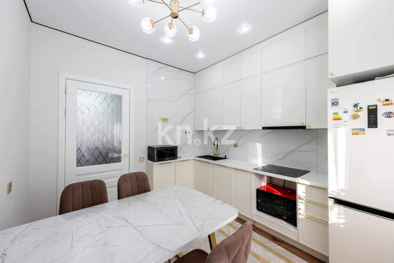 Продажа 3-комнатной квартиры, 85 м² в Астане - фото 20